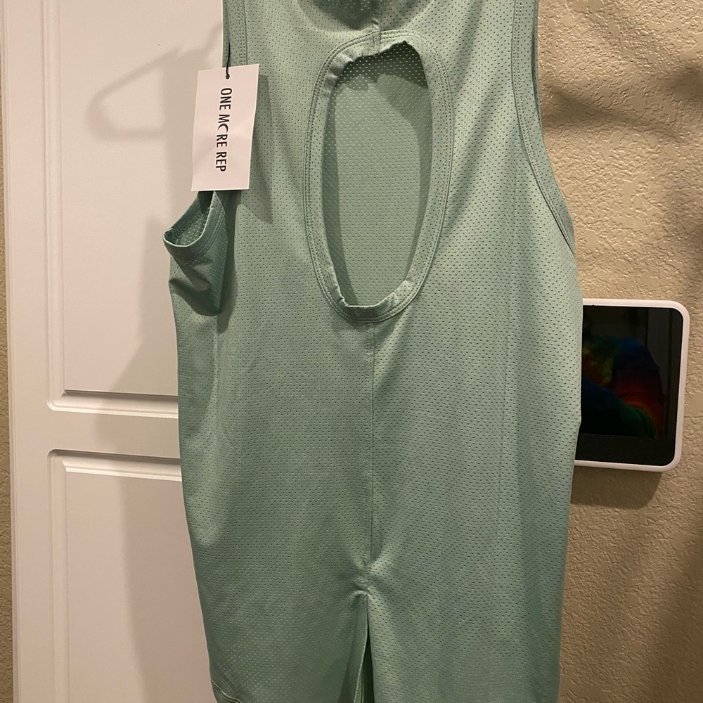 Mesh Tank- Sea Foam